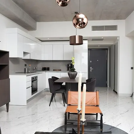 Apartman Queen By A *